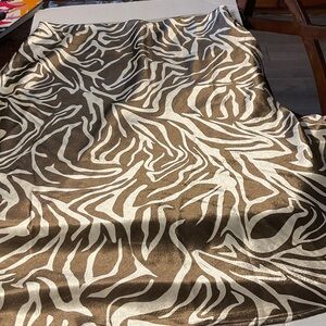 Elegant Zebra Print Skirt